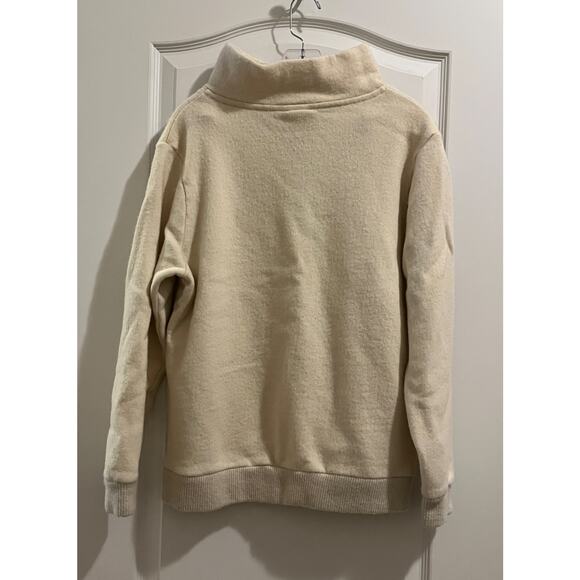 Patagonia Woolie Fleece in Oyster White - Picture 5 of 11